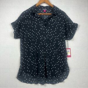 Vince Camuto NWT Popover Blouse Women’s Size Medium Polka Dot